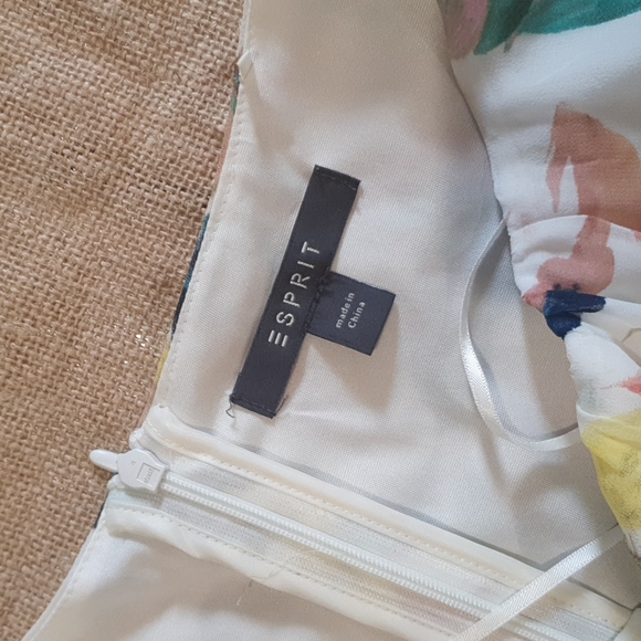 🌻 ESPRIT 🌻 SIZE 12 Floaty Floral Midi Dress Fully Lined - Picture 4 of 8